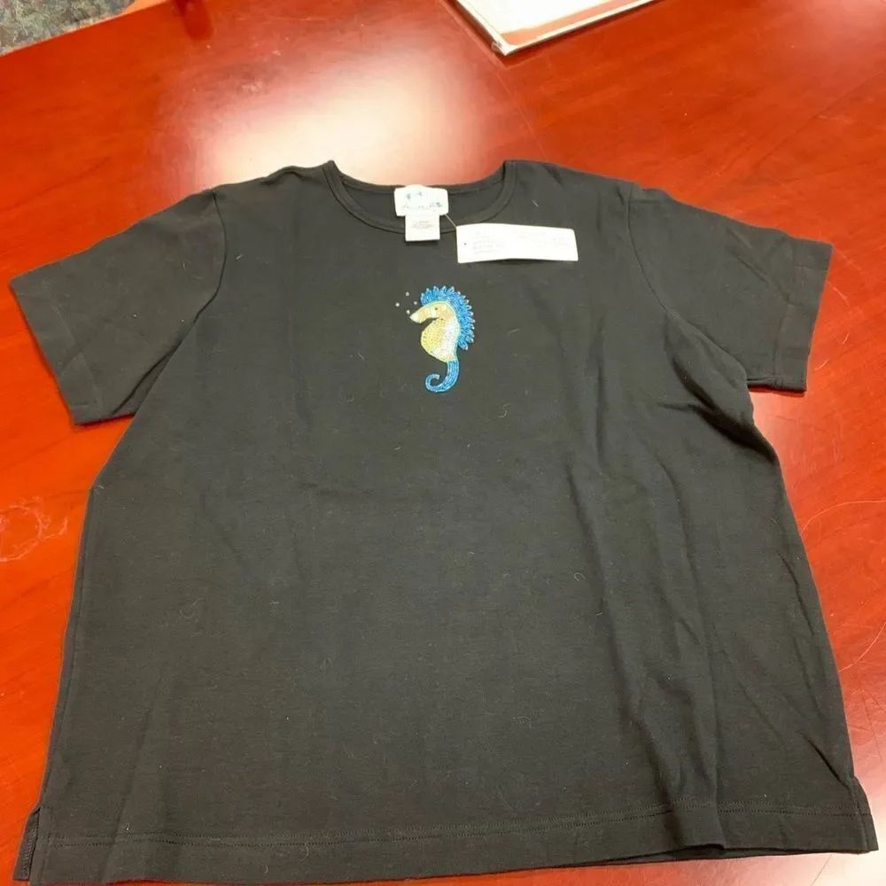 Quacker Factory Sequin & Beaded Seahorse Black T-Shirt sz L NWT